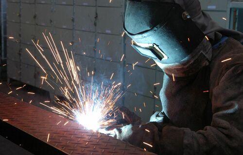 Indústria: máquinas e equipamentos do setor têm em média 14 anos