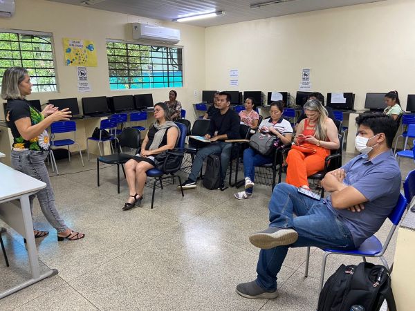 Prefeitura de Candeias do Jamari promove capacitação para implantação do sistema de informatização